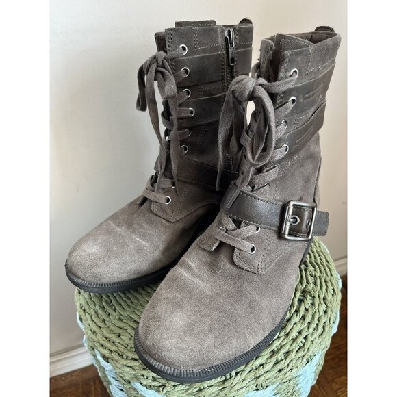 UGG Women's Zia Suede Boot 7 US - Picture 5 of 12